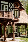 Kolonia Mazurska dom w środku lasu - O spaní
