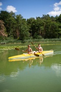 WATER HIDEOUTS Floating Villas in wild nature - O sladkom ničnerobení