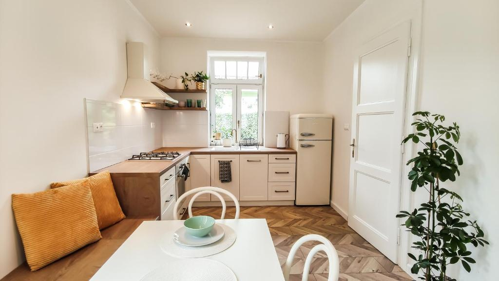 Bonton Apartments objavujte a rezervujte na