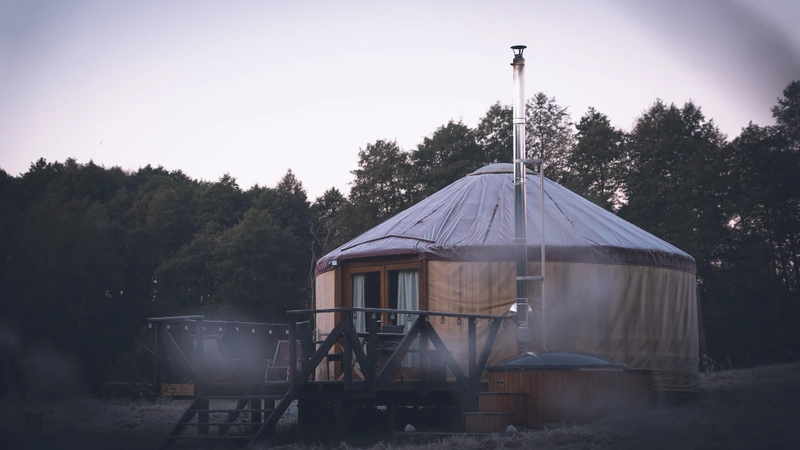 Glamping / camping - Łąka Gwiazd Jurty Czapla