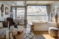 GRAND HT Houseboats - domki na wodzie - DOMEK z 2 sypialniami z wanną z hydromasażem, sauną parową oraz fotelem masujący i elektryczną motorówką