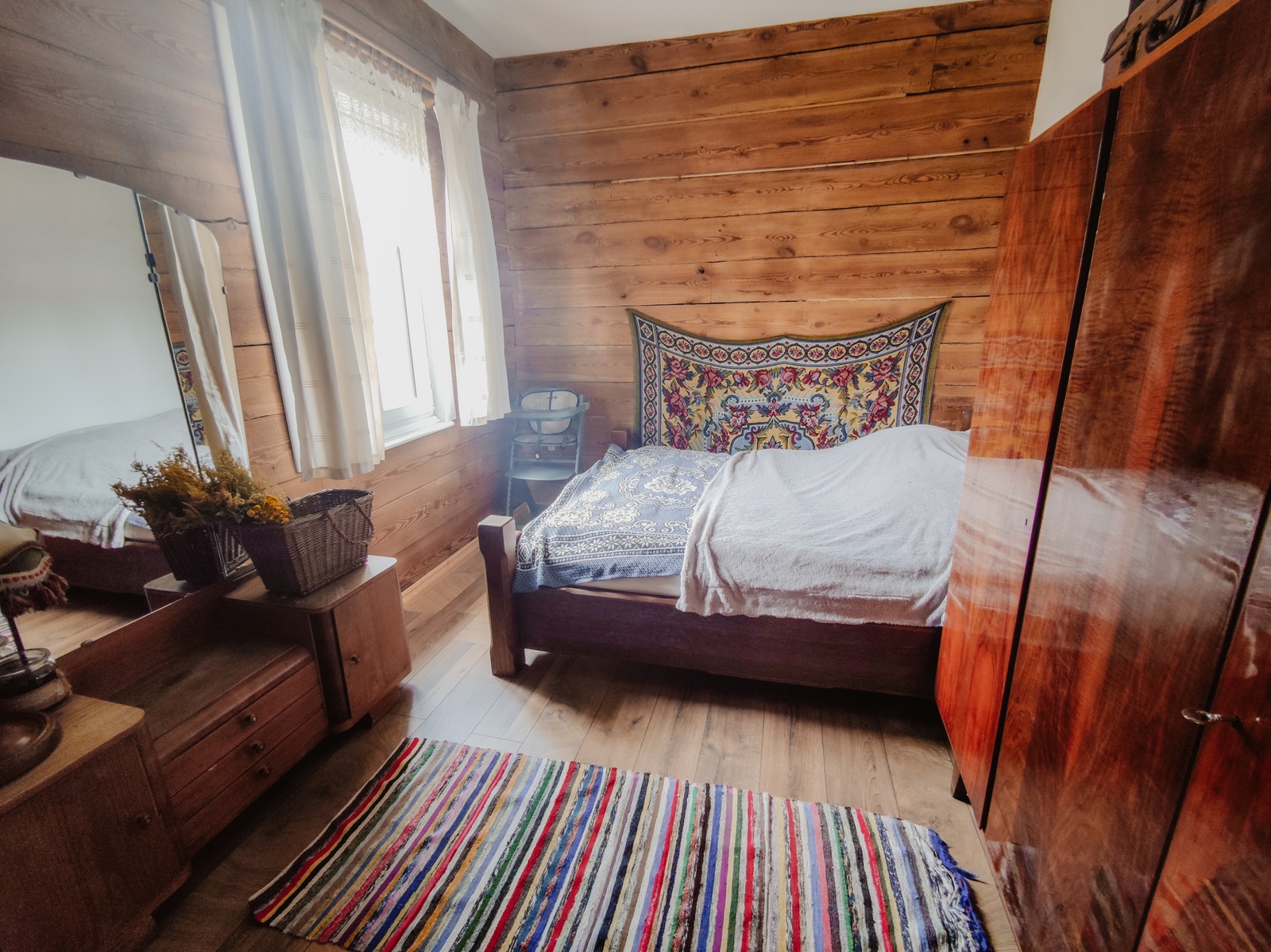 Pasieczniki Małe 8 see photos on